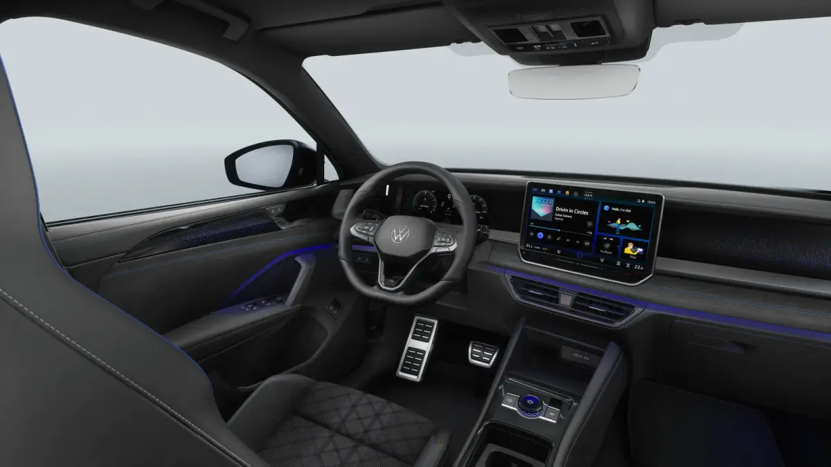 R-Line | 'App-Connect' draadloze smartphone integratie | Automatische afstandsregeling (Adaptive Cruise Control) | Black Style Pakket