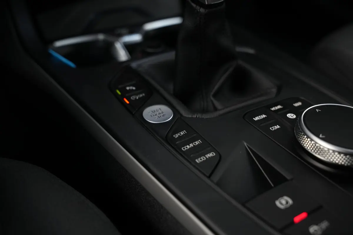 118d High Executive Automaat Led Stoelverwarming