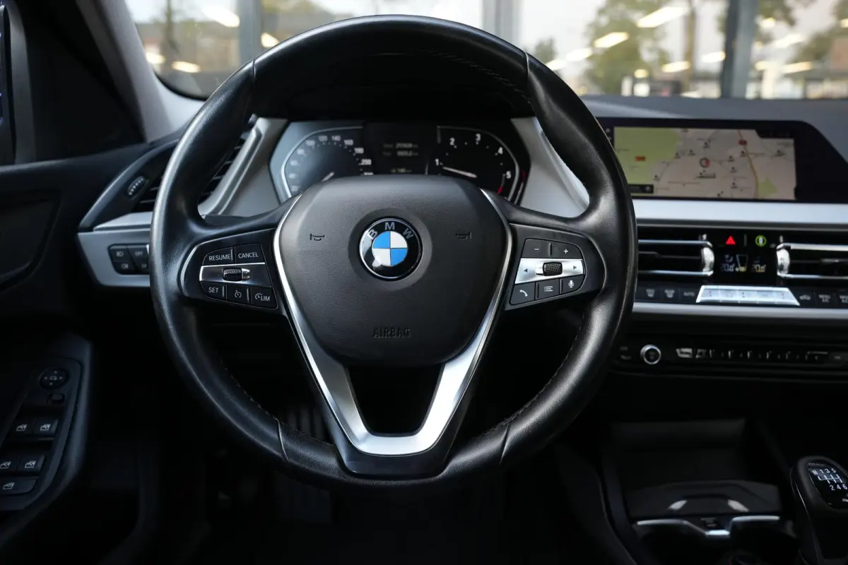118d High Executive Automaat Led Stoelverwarming