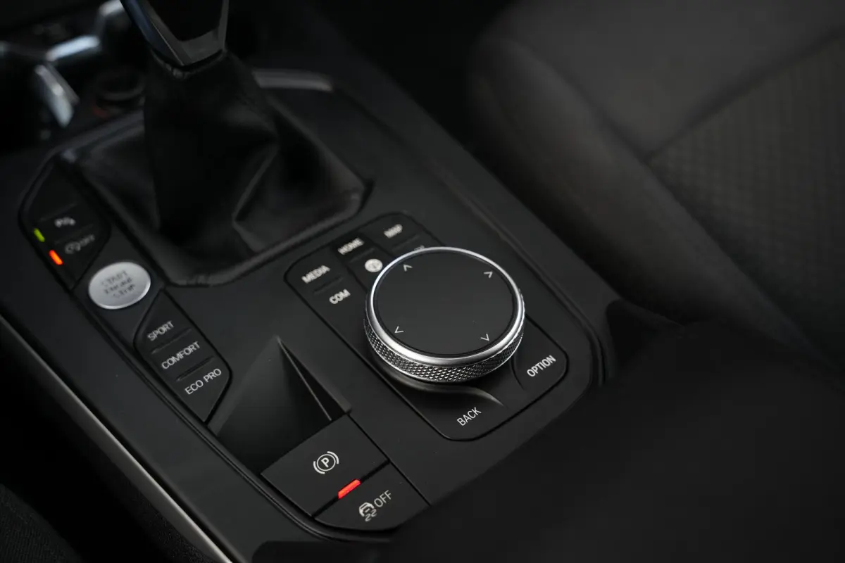 118d High Executive Automaat Led Stoelverwarming