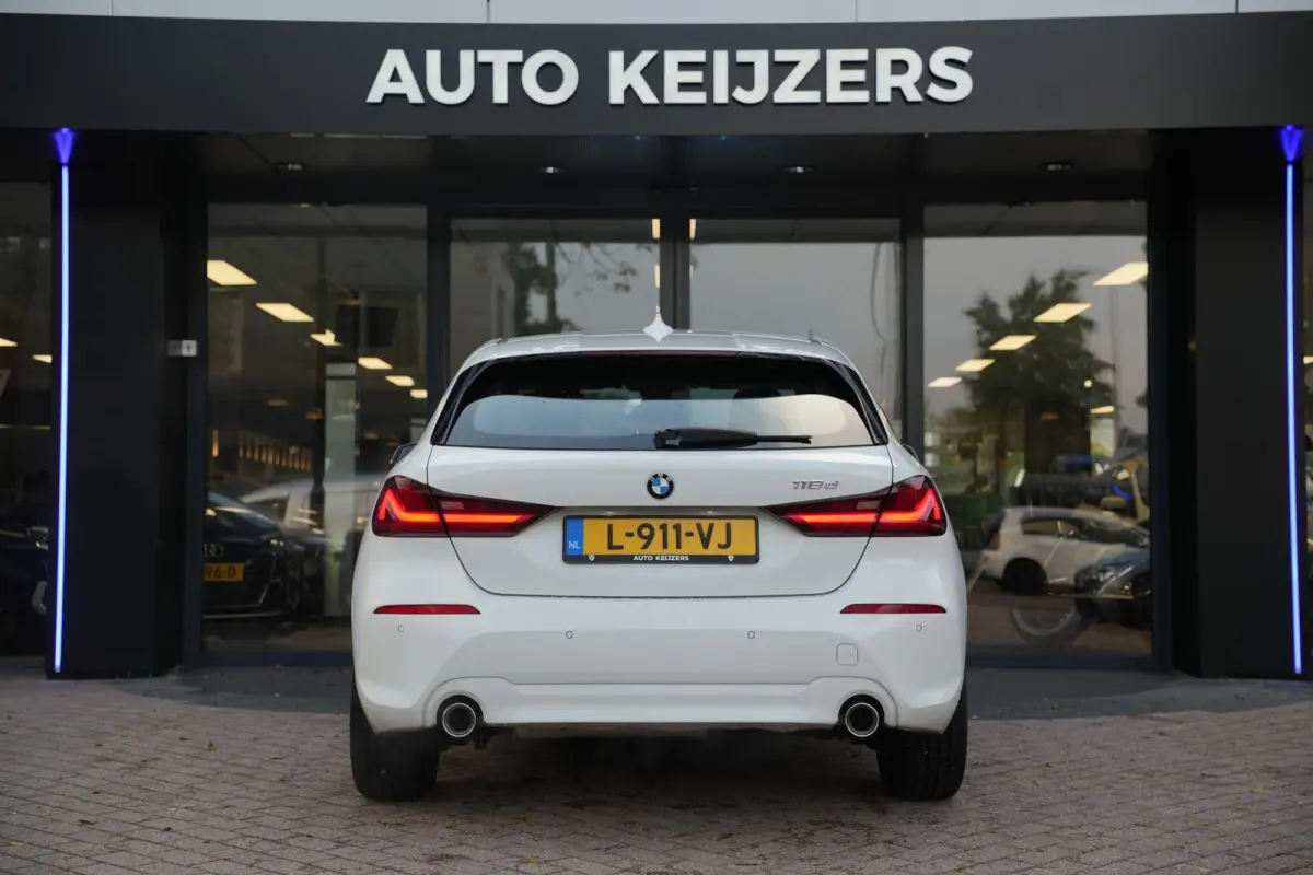 118d High Executive Automaat Led Stoelverwarming