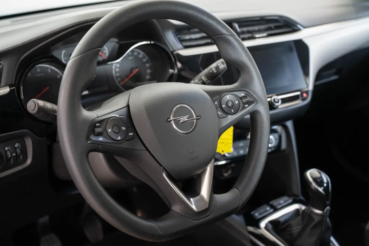 1.2 Edition | Parkeersensoren | Apple Carplay & Android Auto | Cruise Controle | Bluetooth | Lichtmetalen velgen |