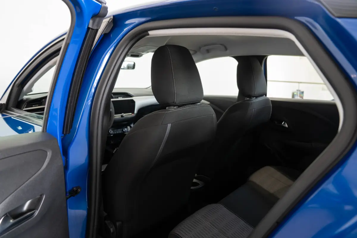 1.2 Edition | Parkeersensoren | Apple Carplay & Android Auto | Cruise Controle | Bluetooth | Lichtmetalen velgen |