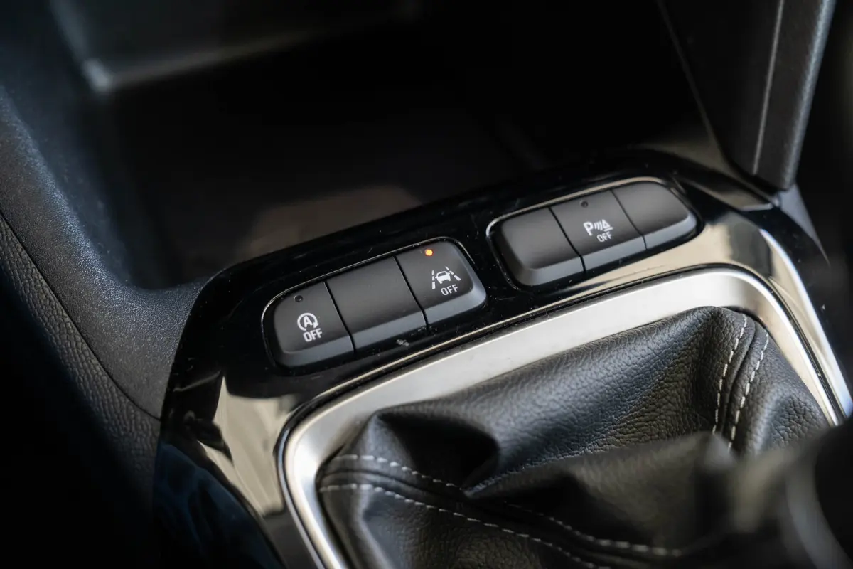 1.2 Edition | Parkeersensoren | Apple Carplay & Android Auto | Cruise Controle | Bluetooth | Lichtmetalen velgen |