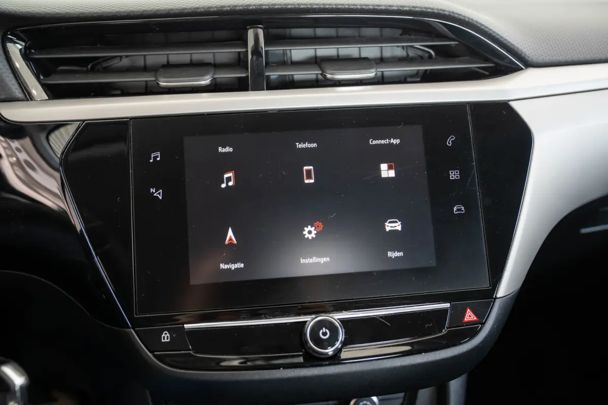 1.2 Edition | Parkeersensoren | Apple Carplay & Android Auto | Cruise Controle | Bluetooth | Lichtmetalen velgen |