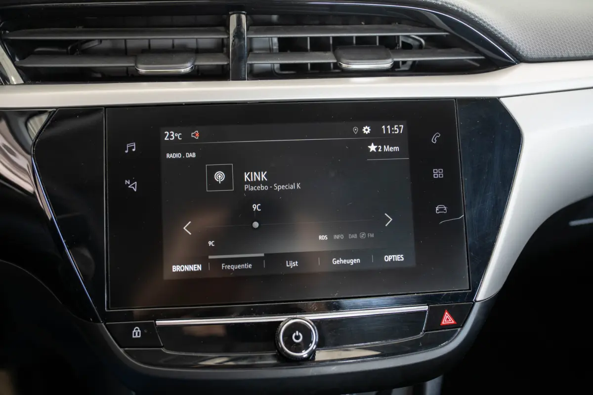 1.2 Turbo 100PK Edition | Parkeersensoren | Airco | Apple Carplay & Android Auto | Cruise Controle | Bluetooth |