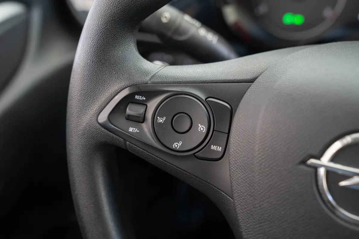1.2 Turbo 100PK Edition | Parkeersensoren | Airco | Apple Carplay & Android Auto | Cruise Controle | Bluetooth |