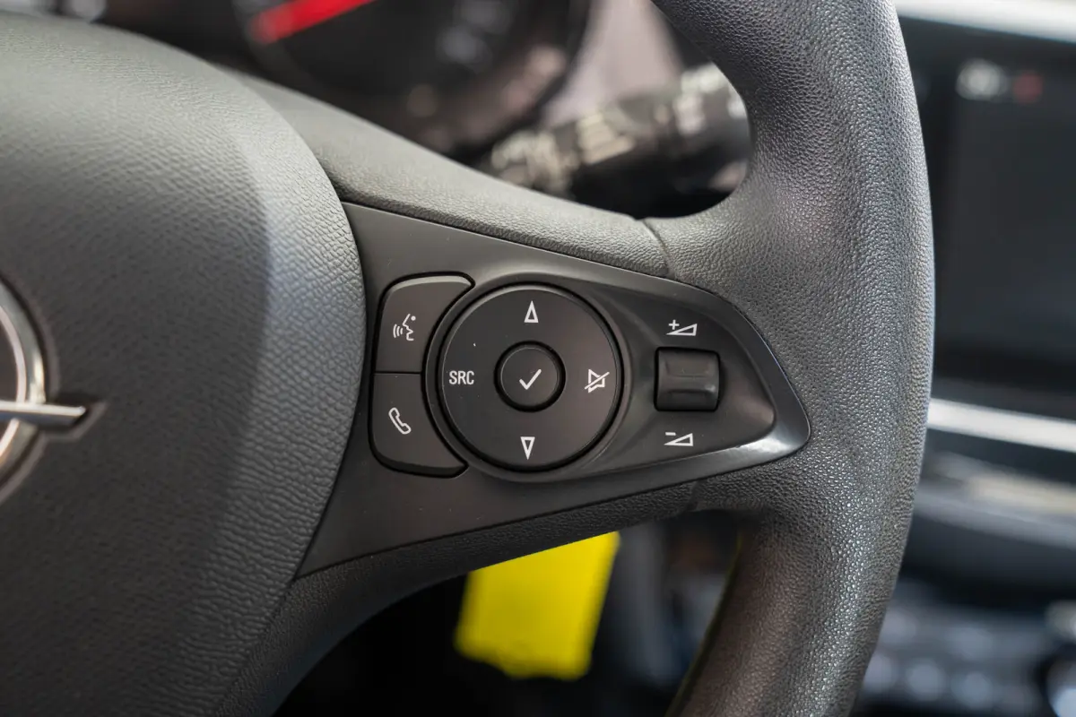 1.2 Turbo 100PK Edition | Parkeersensoren | Airco | Apple Carplay & Android Auto | Cruise Controle | Bluetooth |