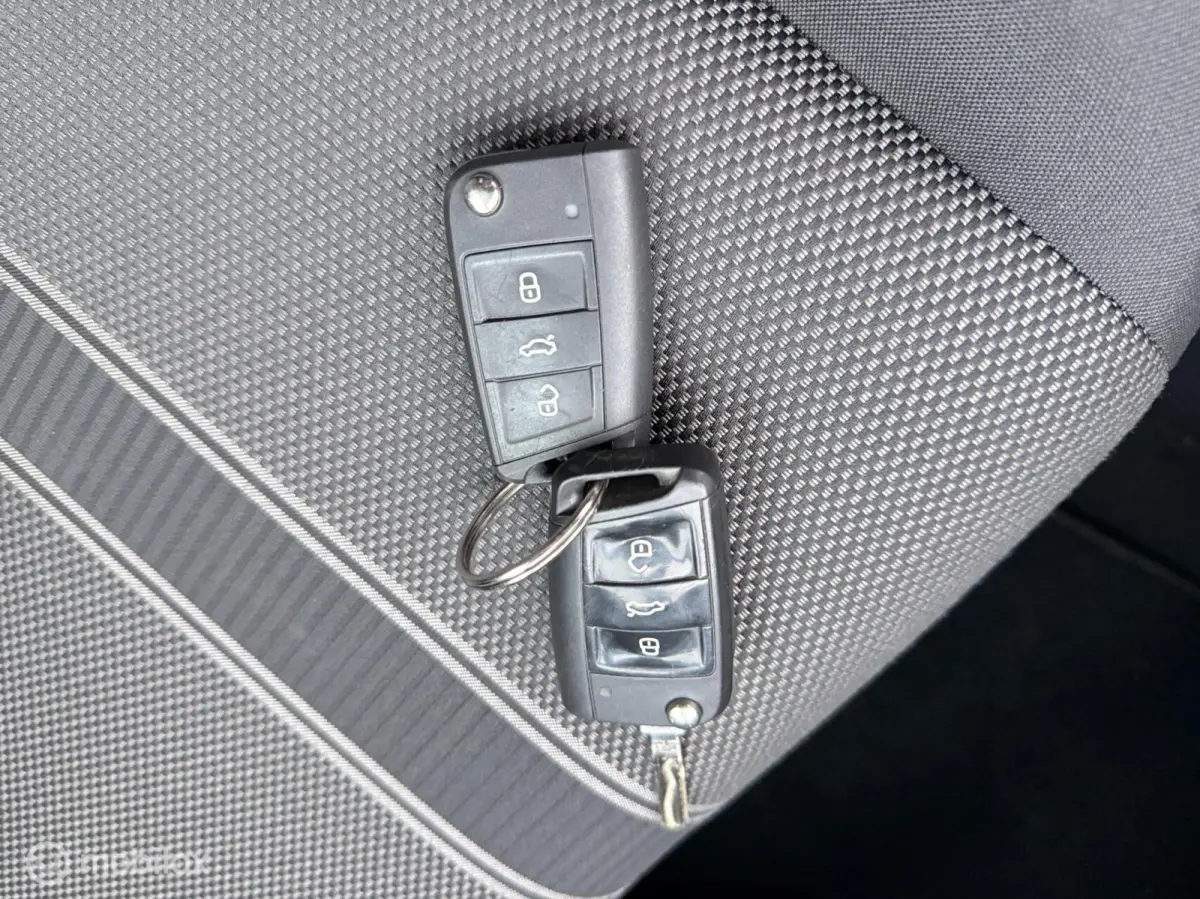 1.0 TSI Style | TREKHAAK 1.300 KG | CRUISE CONTROL | AIRCO | MULTIMEDIA