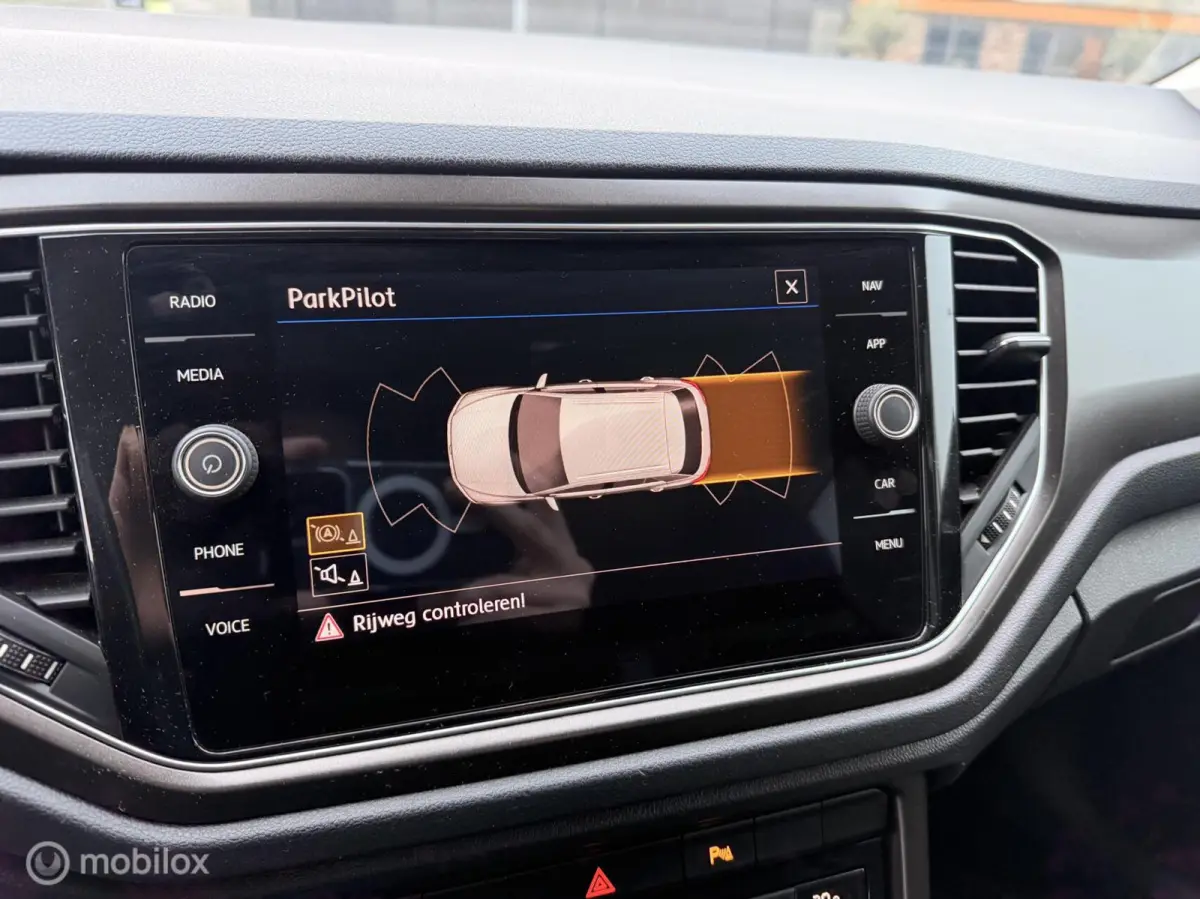 1.0 TSI Style | TREKHAAK 1.300 KG | CRUISE CONTROL | AIRCO | MULTIMEDIA