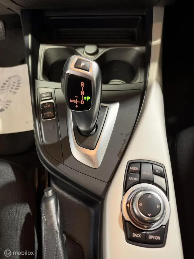 118i Corporate Lease AUT/CLIMA/CRUISE/NAP/APK