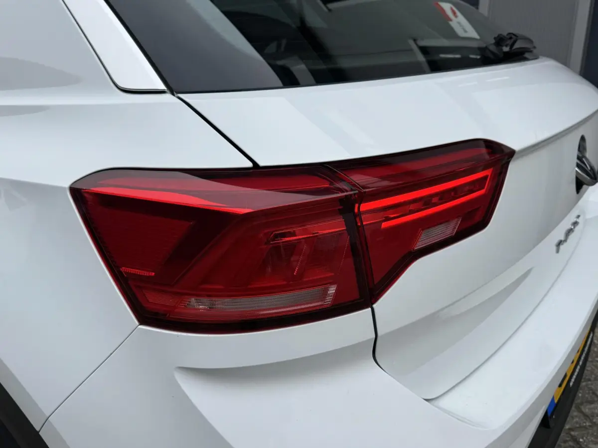 1.0 TSI|Carplay|Onderhoud|Camera|Stoel VW|