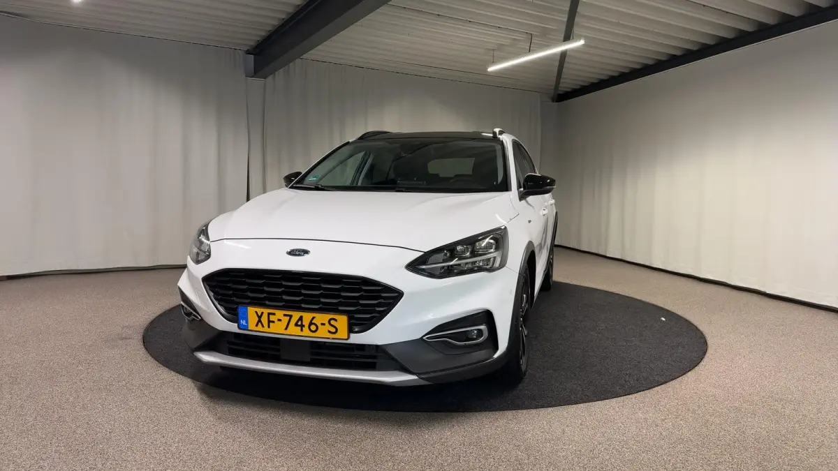 1.5 EcoBoost Active Business Automaat | Trekhaak