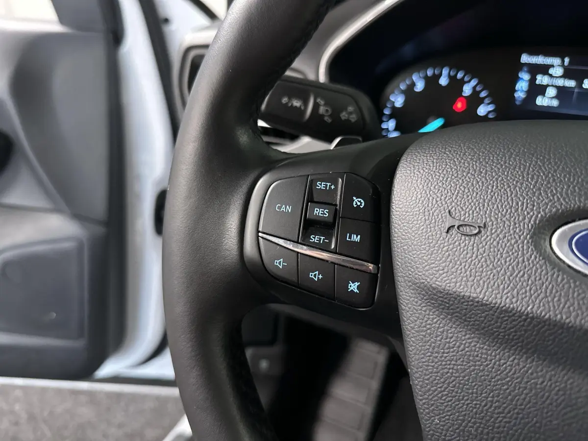 1.5 EcoBoost Active Business Automaat | Trekhaak