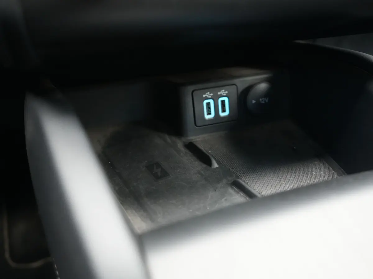 2.5 PHEV Vignale 225pk Dealer O.H. | Adaptive Cruise | Head Up | 360 Camera | Bang & Olufsen | Lederen Sportstoelen Memory & Verwarmd | BLIS | Keyless | Stuur Verwarmd | Apple Carplay | Navi