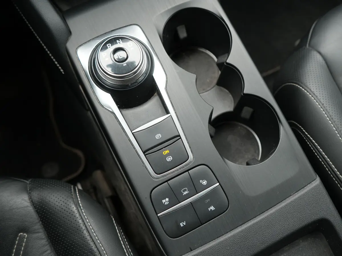 2.5 PHEV Vignale 225pk Dealer O.H. | Adaptive Cruise | Head Up | 360 Camera | Bang & Olufsen | Lederen Sportstoelen Memory & Verwarmd | BLIS | Keyless | Stuur Verwarmd | Apple Carplay | Navi