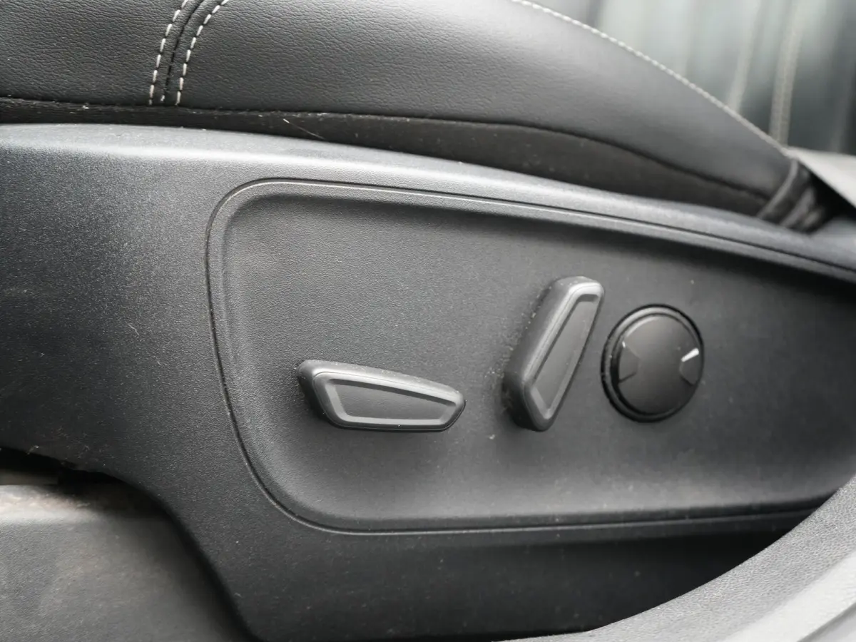 2.5 PHEV Vignale 225pk Dealer O.H. | Adaptive Cruise | Head Up | 360 Camera | Bang & Olufsen | Lederen Sportstoelen Memory & Verwarmd | BLIS | Keyless | Stuur Verwarmd | Apple Carplay | Navi