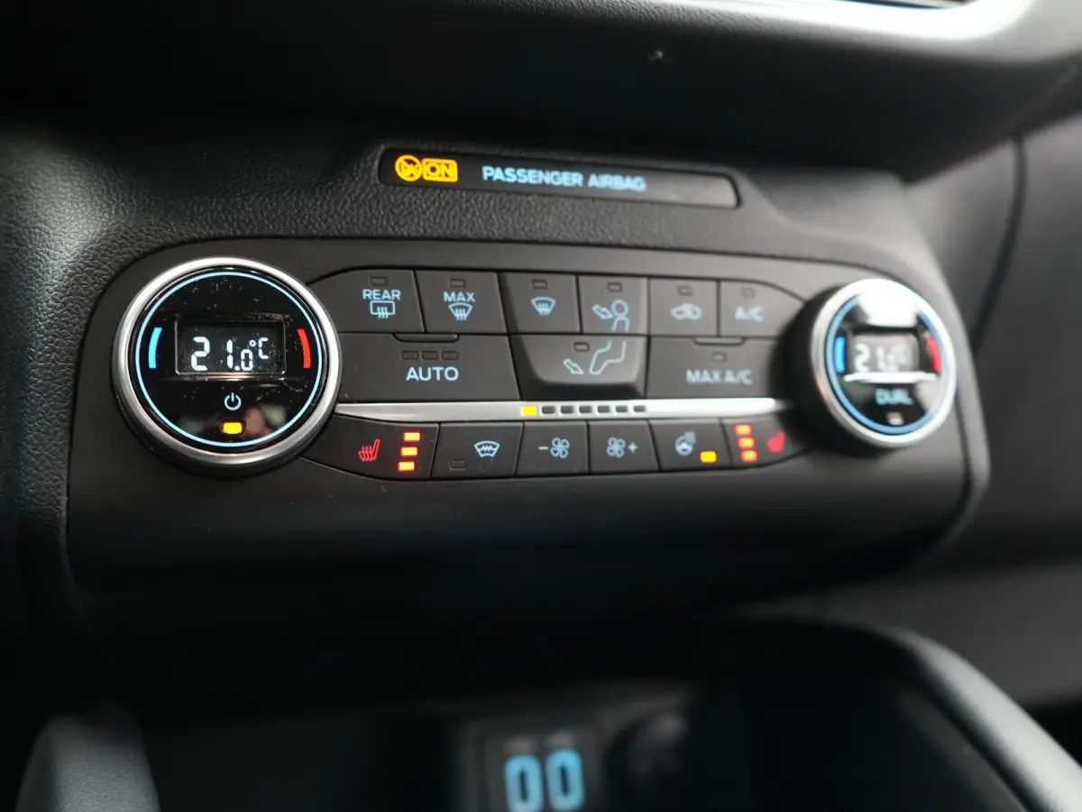 2.5 PHEV Vignale 225pk Dealer O.H. | Adaptive Cruise | Head Up | 360 Camera | Bang & Olufsen | Lederen Sportstoelen Memory & Verwarmd | BLIS | Keyless | Stuur Verwarmd | Apple Carplay | Navi
