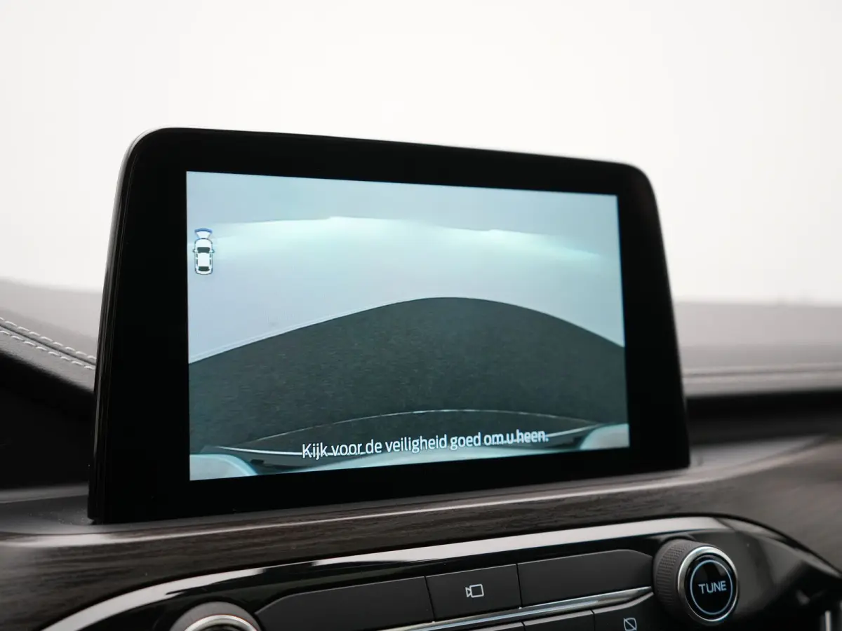 2.5 PHEV Vignale 225pk Dealer O.H. | Trekhaak Af Fabriek | Panodak | Adaptive Cruise | Head Up | Bang & Olufsen | 360 Camera | Lederen Sportstoelen Memory & Verwarmd | Keyless | BLIS | Apple