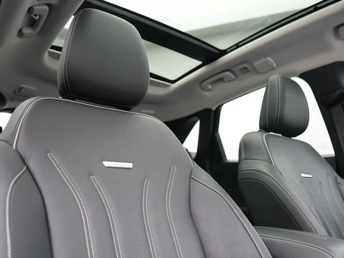 2.5 PHEV Vignale 225pk Dealer O.H. | Trekhaak Af Fabriek | Panodak | Adaptive Cruise | Head Up | Bang & Olufsen | 360 Camera | Lederen Sportstoelen Memory & Verwarmd | Keyless | BLIS | Apple