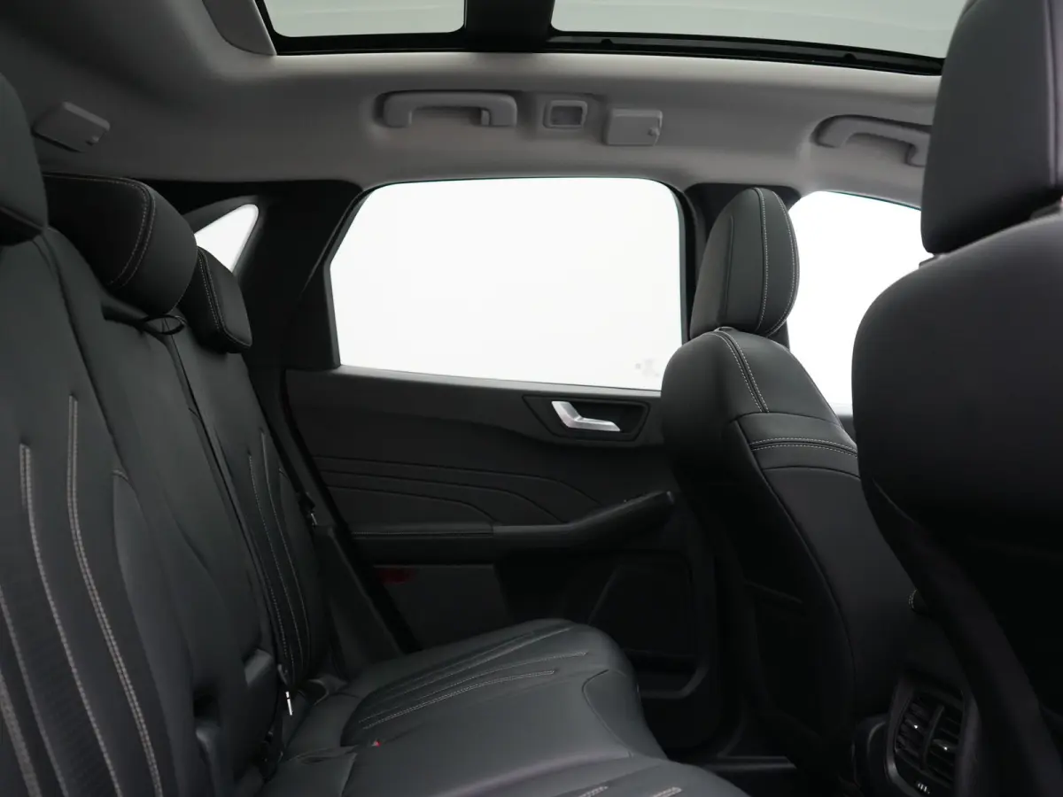 2.5 PHEV Vignale 225pk Dealer O.H. | Trekhaak Af Fabriek | Panodak | Adaptive Cruise | Head Up | Bang & Olufsen | 360 Camera | Lederen Sportstoelen Memory & Verwarmd | Keyless | BLIS | Apple