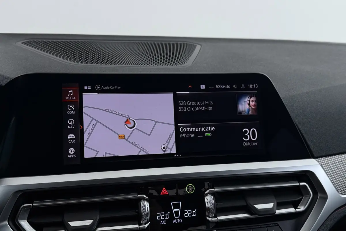320i High Executive Edition | M-Sport | Org NL | Leer | Sportstoelen | CarPlay | Stoelverwarming | Digital Cockpit |