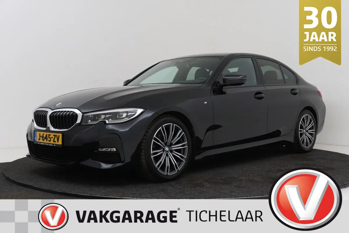 320i High Executive Edition | M-Sport | Org NL | Leer | Sportstoelen | CarPlay | Stoelverwarming | Digital Cockpit |