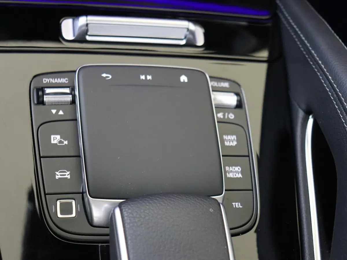 400 e 4MATIC Sport Edition Premium pakket /Panoramadak /HUD /Burmester /360 Camera /Memory /Stoelventilatie