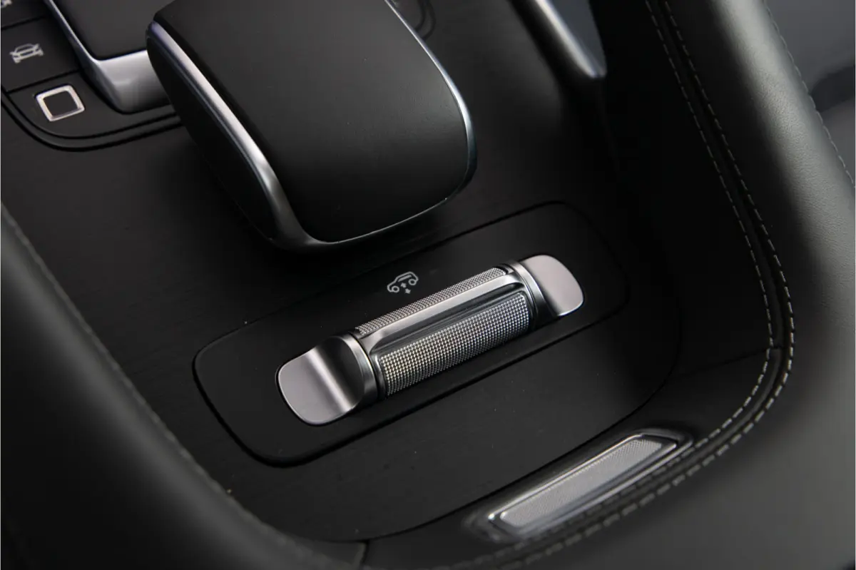 AMG 53 Hybrid 4MATIC+ Premium Plus, Massage, Distronic, Head-up, Nappaleder, 2026