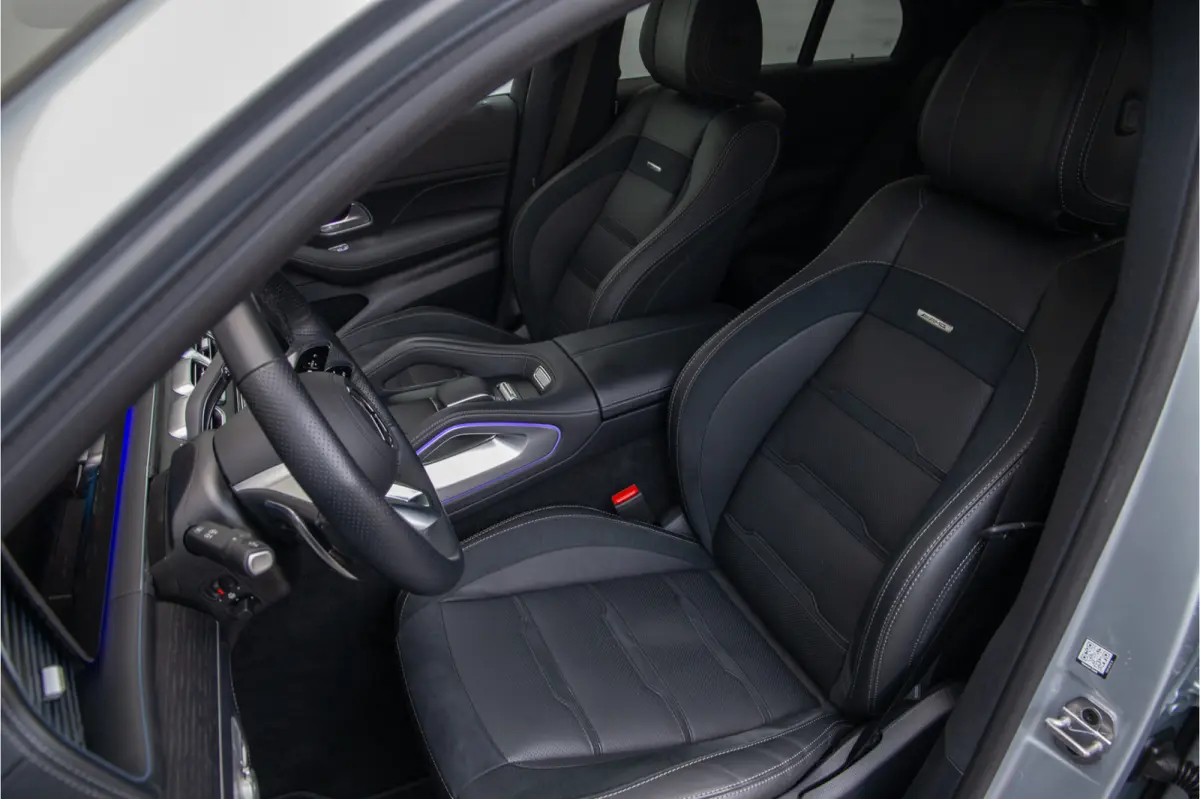AMG 53 Hybrid 4MATIC+ Premium Plus, Massage, Distronic, Head-up, Nappaleder, 2026
