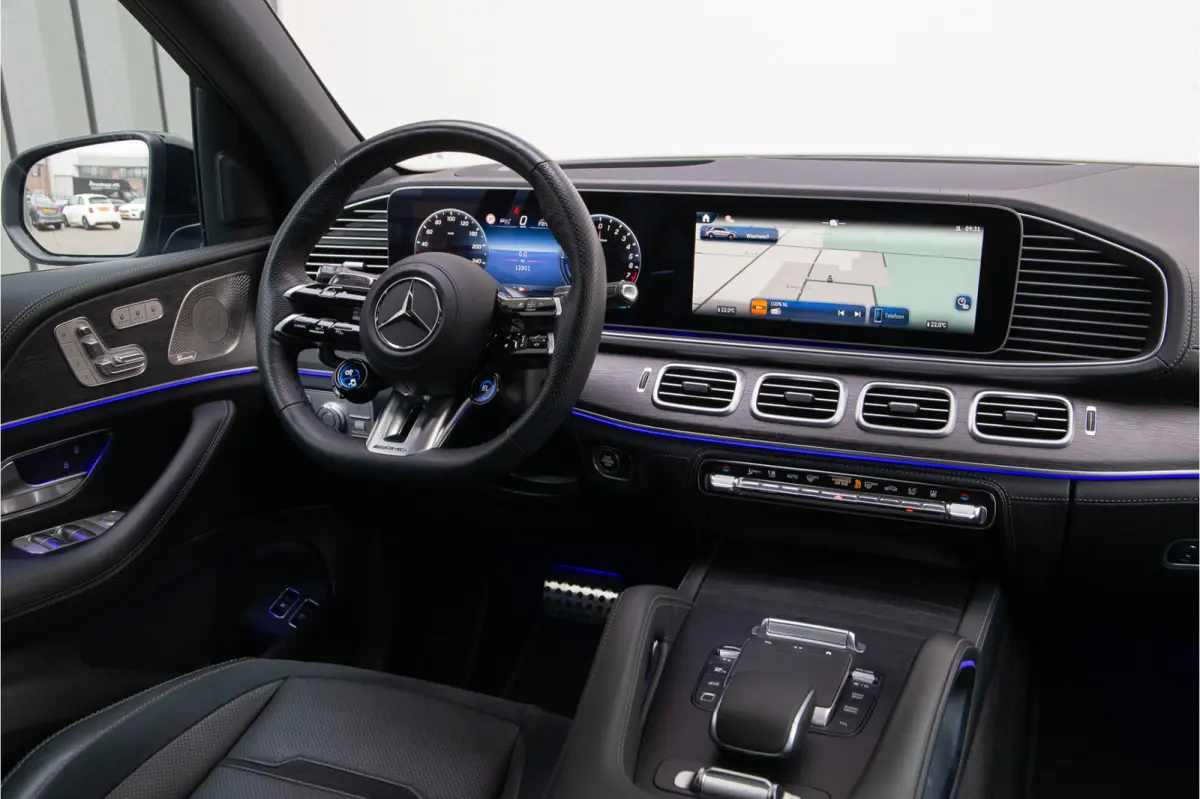 AMG 53 Hybrid 4MATIC+ Premium Plus, Massage, Distronic, Head-up, Nappaleder, 2026