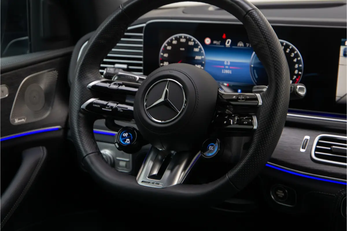 AMG 53 Hybrid 4MATIC+ Premium Plus, Massage, Distronic, Head-up, Nappaleder, 2026