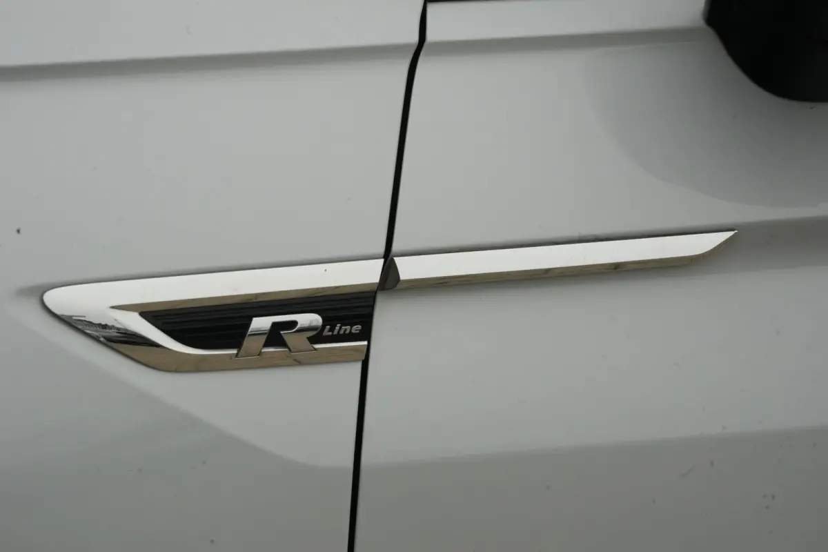 7P 1.5 TSI Highline Business R | 150 PK | Panoramadak | 7-persoons | R-Line | Trekhaak | Camera | ACC | Volkswagen Tiguan Allspace 1.5 TSI Highline Business R met 150 PK, 1.5 liter viercilin