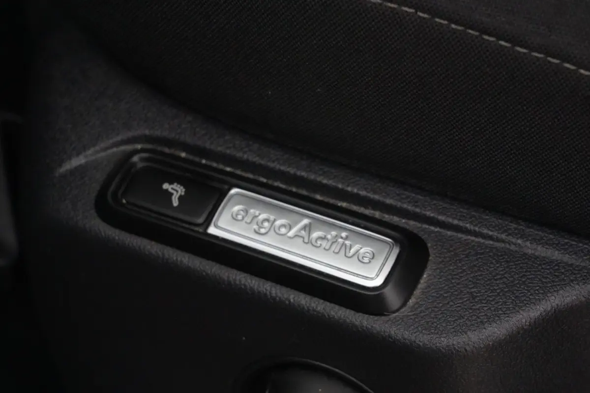 7P 1.5 TSI Highline Business R | 150 PK | Panoramadak | 7-persoons | R-Line | Trekhaak | Camera | ACC | Volkswagen Tiguan Allspace 1.5 TSI Highline Business R met 150 PK, 1.5 liter viercilin