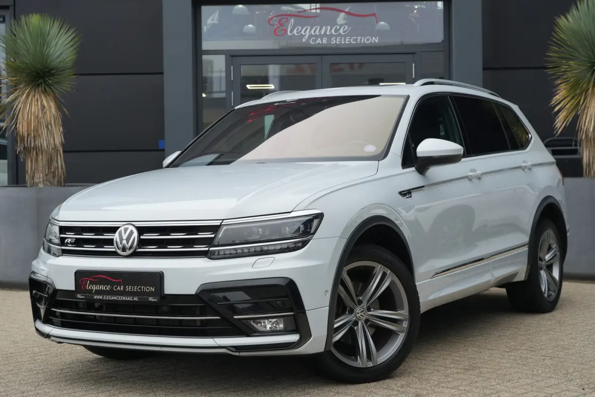 7P 1.5 TSI Highline Business R | 150 PK | Panoramadak | 7-persoons | R-Line | Trekhaak | Camera | ACC | Volkswagen Tiguan Allspace 1.5 TSI Highline Business R met 150 PK, 1.5 liter viercilin
