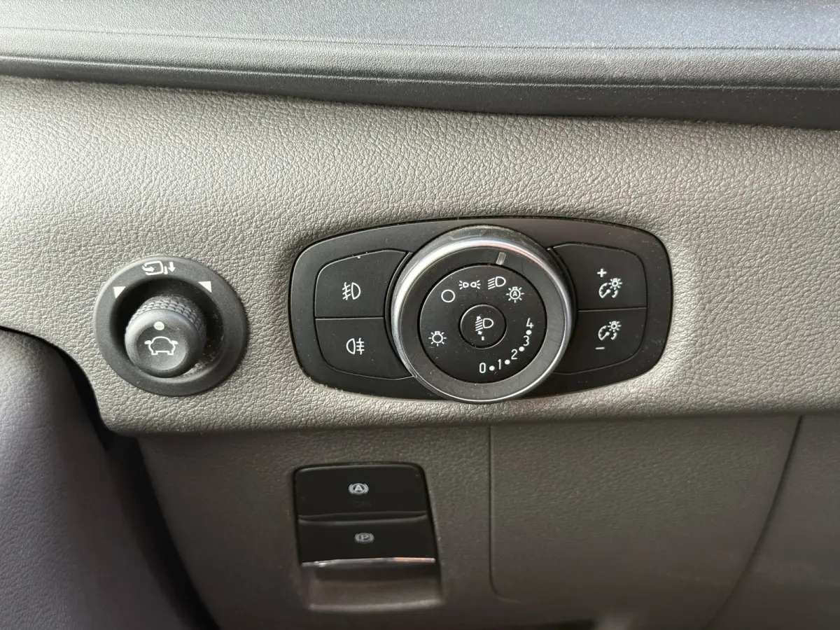 68kWh 184PK L2H3 317km WLTP 94,8% (SOH) Airco Climate Control Cruise Control CarPlay 360 Camera Navigatie Parkeersensoren v+a