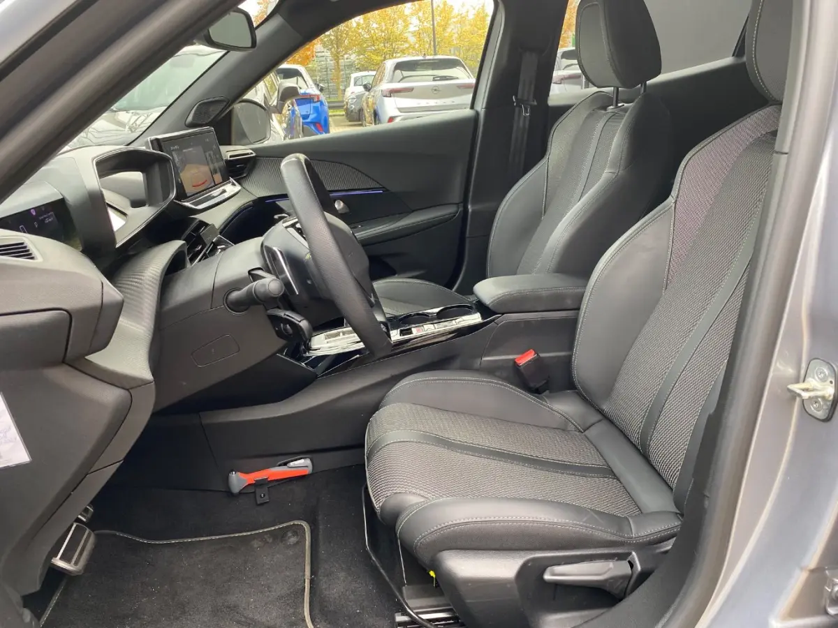 1.2 Hybrid 145 GT tot 8 Jaar Garantie! | Navigatie | Achteruitrijcamera | Climate Control | Apple Carplay & Android Auto | !!