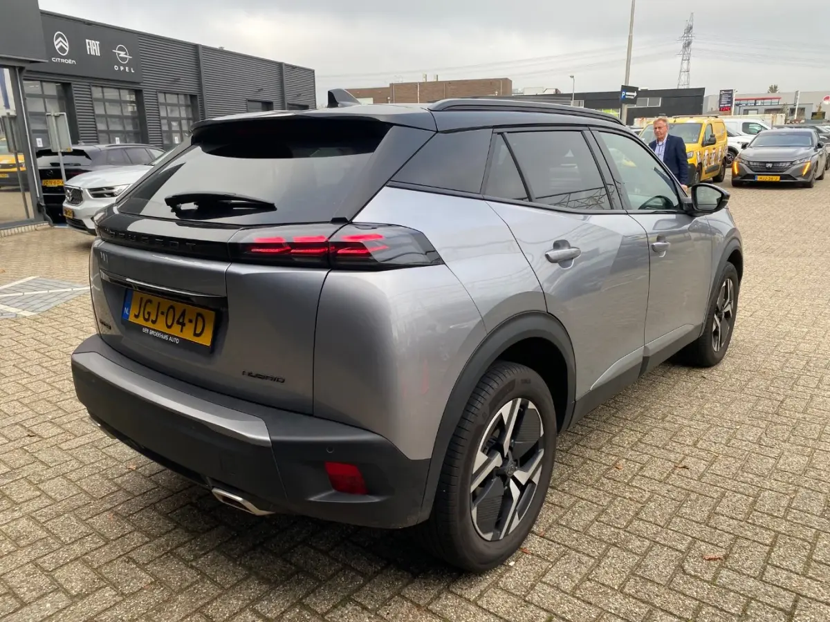 1.2 Hybrid 145 GT tot 8 Jaar Garantie! | Navigatie | Achteruitrijcamera | Climate Control | Apple Carplay & Android Auto | !!