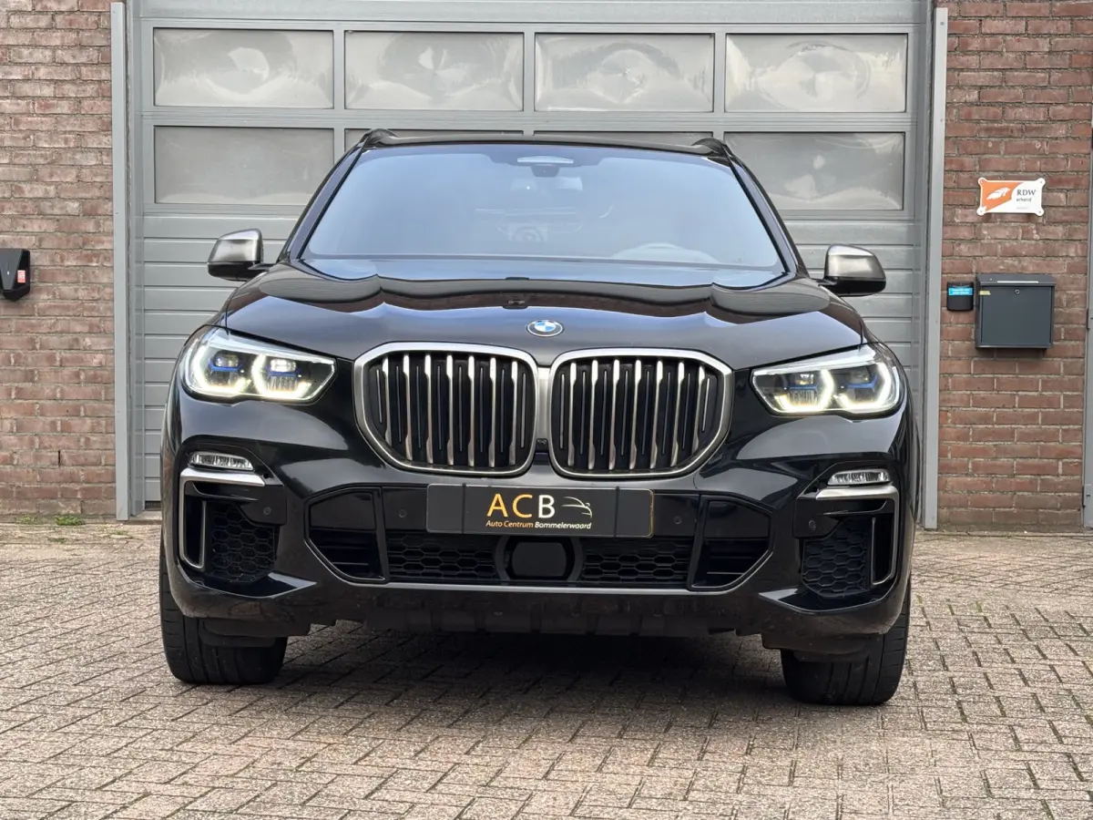 M50D / Leder Trekhaak Grijs kenteken