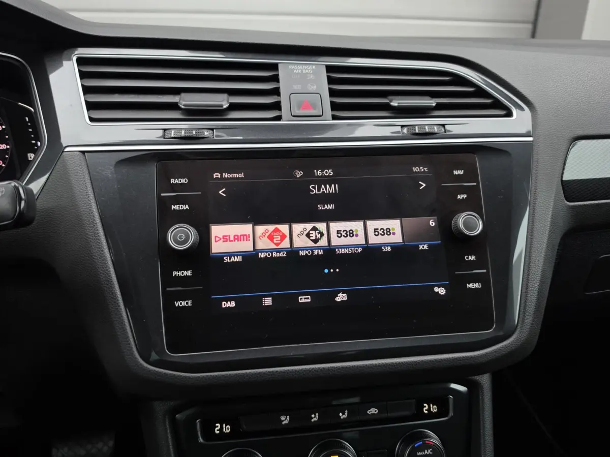 1.5 TSI ACT R-Line/ACC/Trekhaak/Virtual/Led/Carplay/Alcantara/Sport/Camara