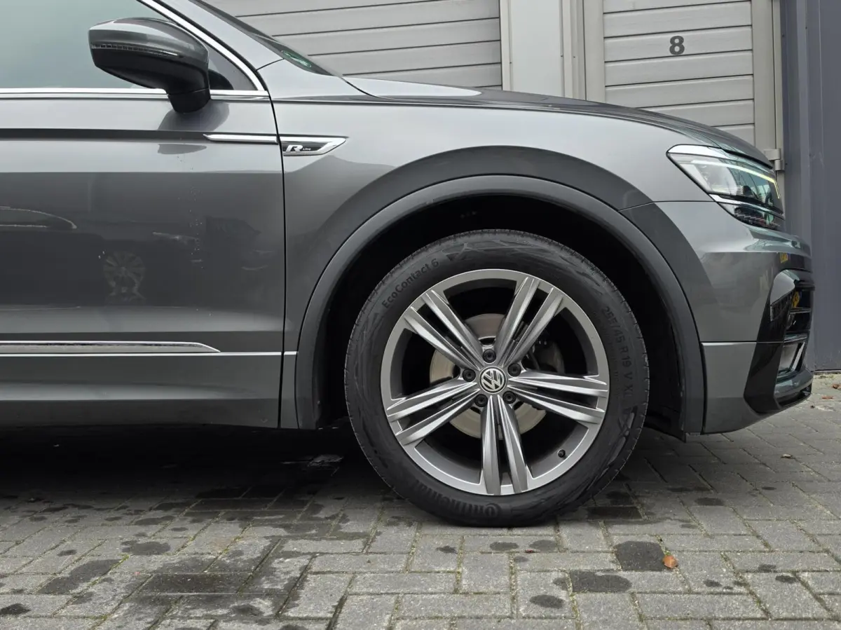 1.5 TSI ACT R-Line/ACC/Trekhaak/Virtual/Led/Carplay/Alcantara/Sport/Camara