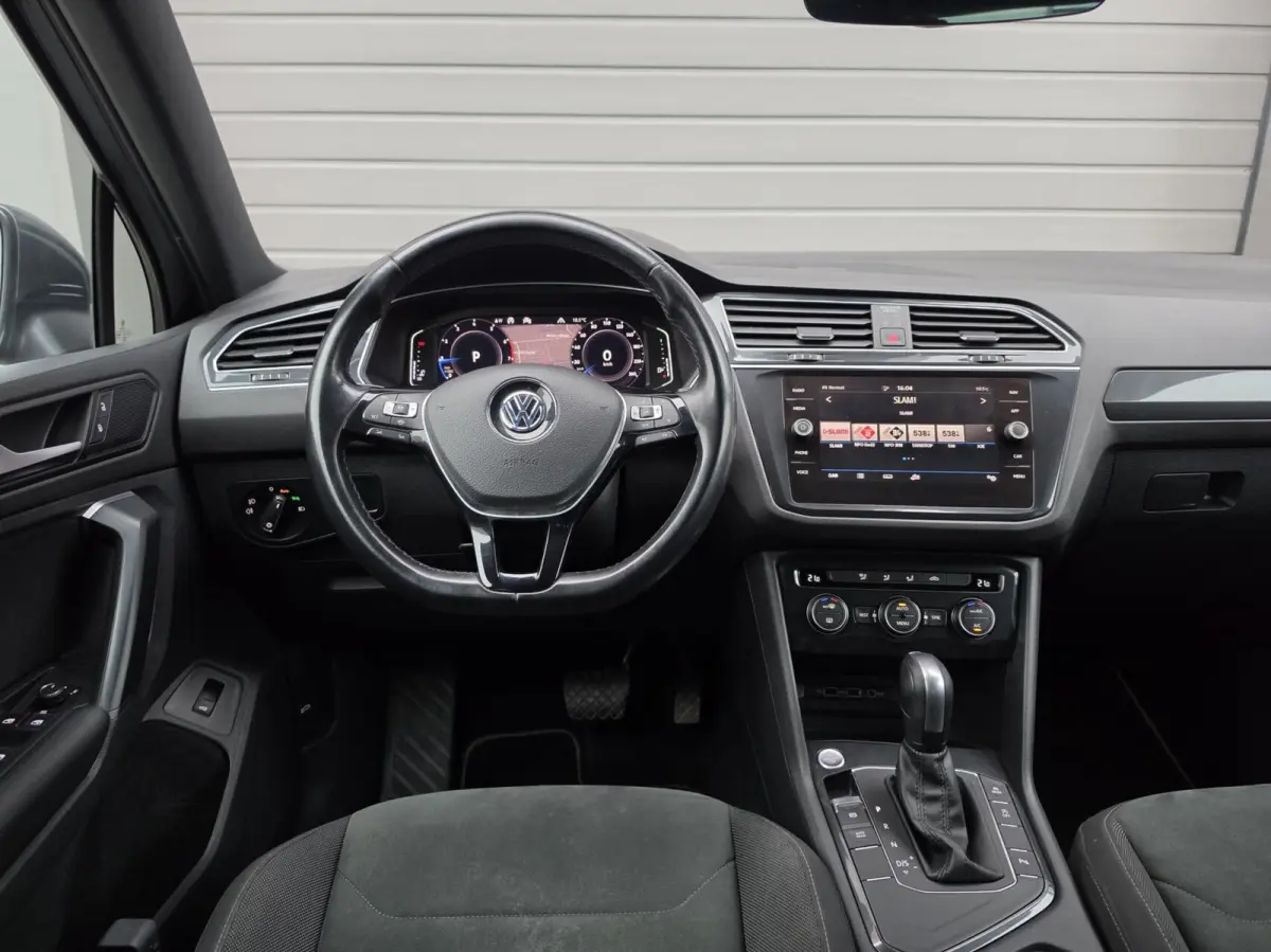 1.5 TSI ACT R-Line/ACC/Trekhaak/Virtual/Led/Carplay/Alcantara/Sport/Camara