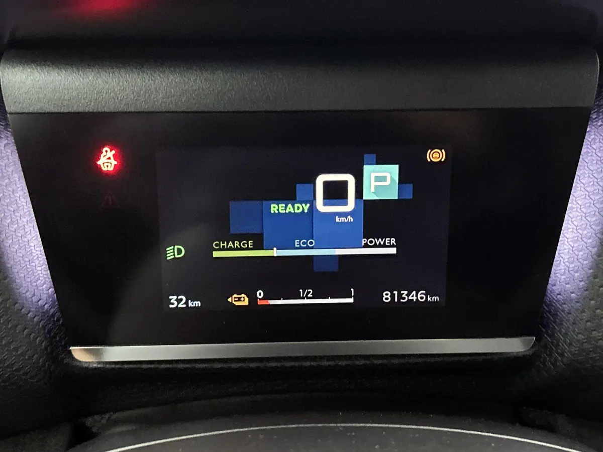 136pk Feel Pack 50 kWh Automaat | 1ste Eigenaar | Navigatie | Climate Control | Cruise Control | 18"LMV | Camera | Full-LED |