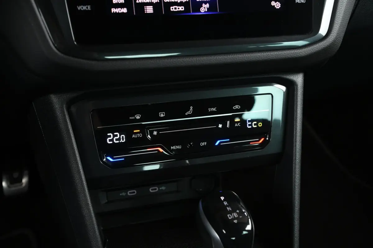 1.4 TSI eHybrid R-Line Business+ | SOH 96%