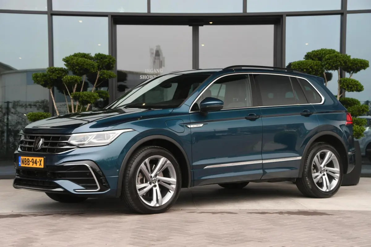 1.4 TSI eHybrid R-Line Business+ | SOH 96%