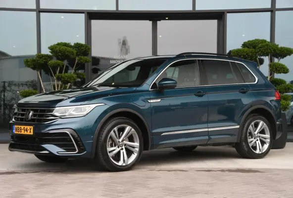 1.4 TSI eHybrid R-Line Business+ | SOH 96%