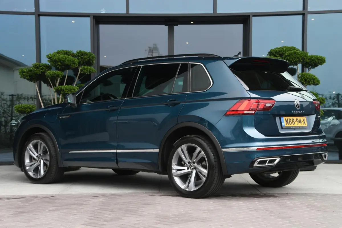 1.4 TSI eHybrid R-Line Business+ | SOH 96%