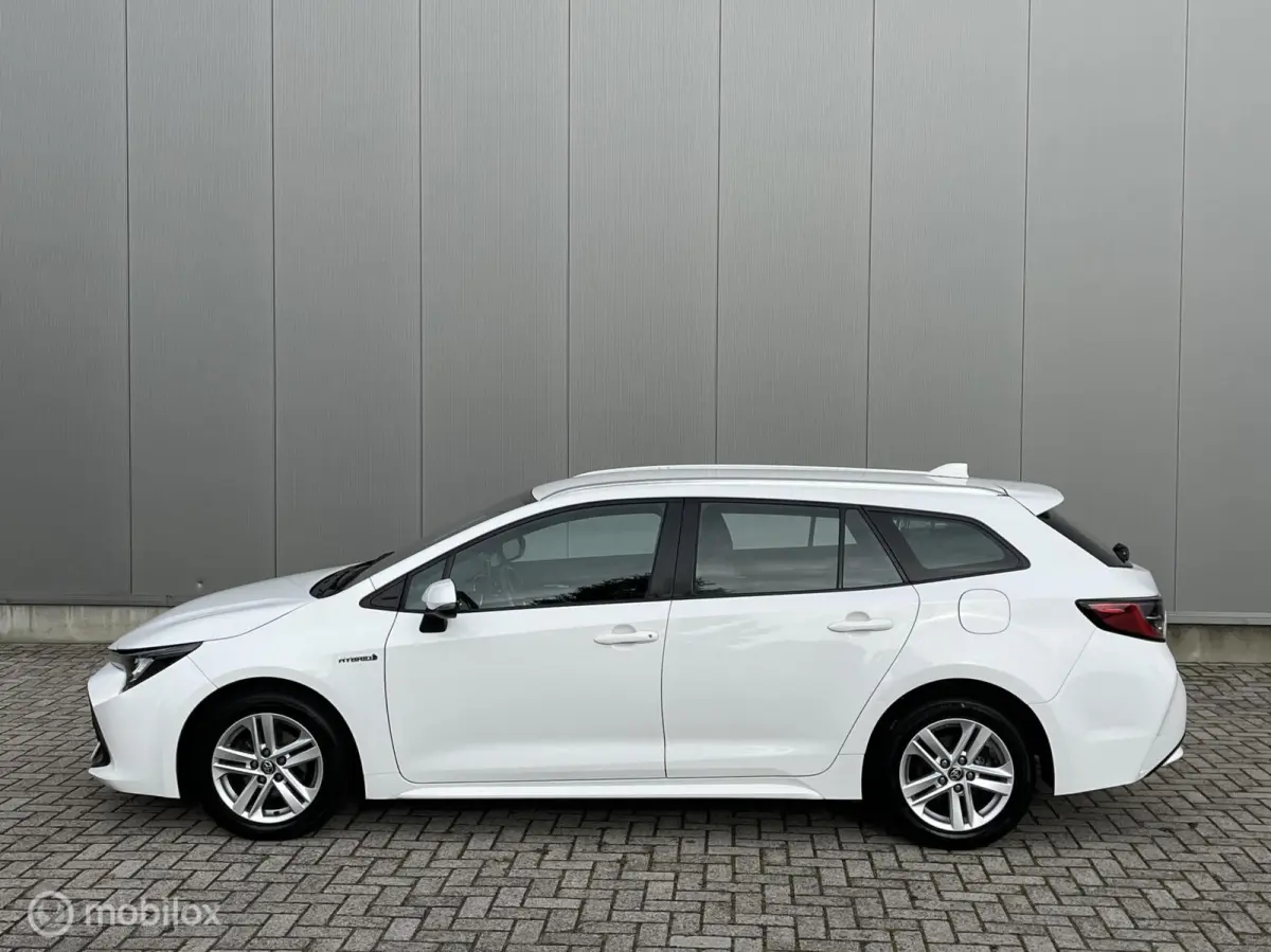 1.8 Hybrid , Camera, ACC, lmw