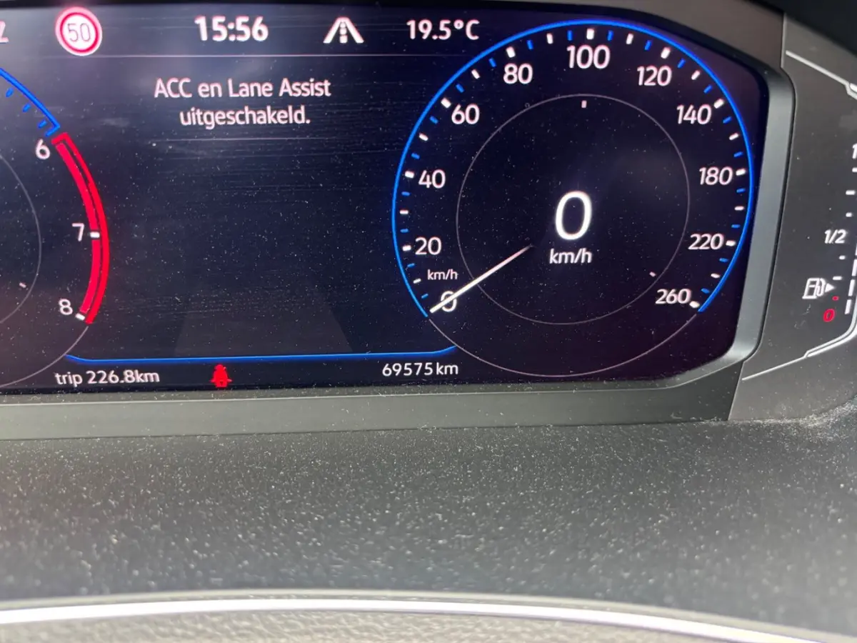 1.5 TSI Sport Business R | Trekhaak | Camera | ACC | Digital Dash | Stoelverwarming