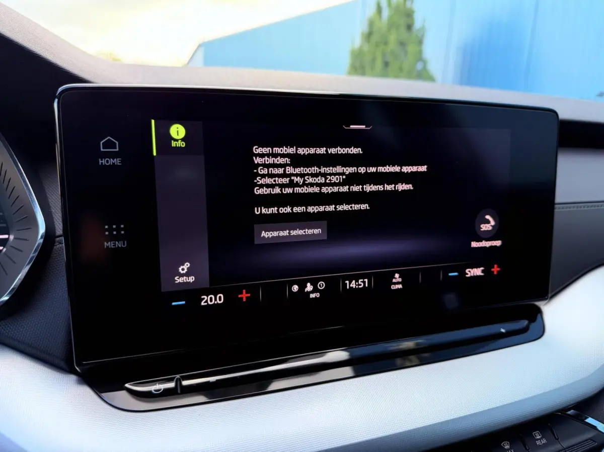 1.0 e-TSI DSG AUT. Sport Business Black edition | Carplay | Digi.Dash | Cruise | Navi | PDC